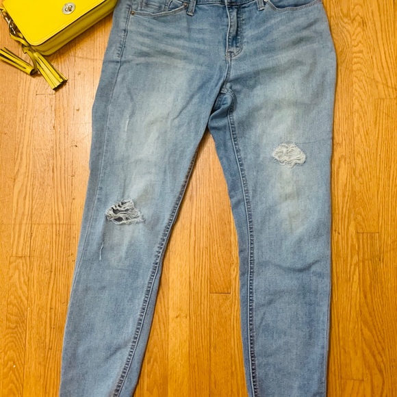 Jeans - Picture 2 of 2